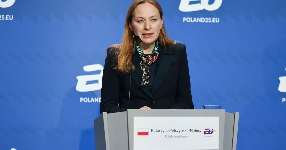 Poland freezes Covid cash payouts after swingers’ club and yacht storm – POLITICO