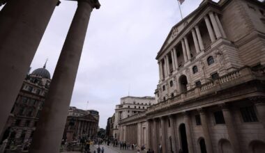 UK economy grew more than expected in Q2 – POLITICO