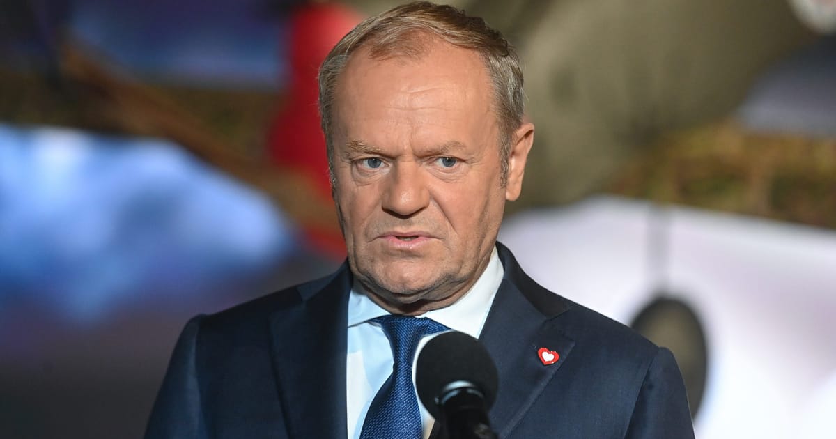 Donald Tusk trashes Budapest as possible Ukraine talks venue – POLITICO