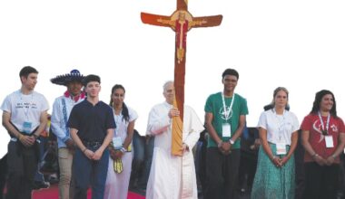 One million youth One energetic Pope