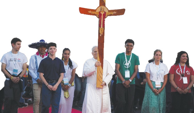 One million youth One energetic Pope