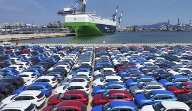 China's factory activity contracts in August despite extension of trade truce with US
