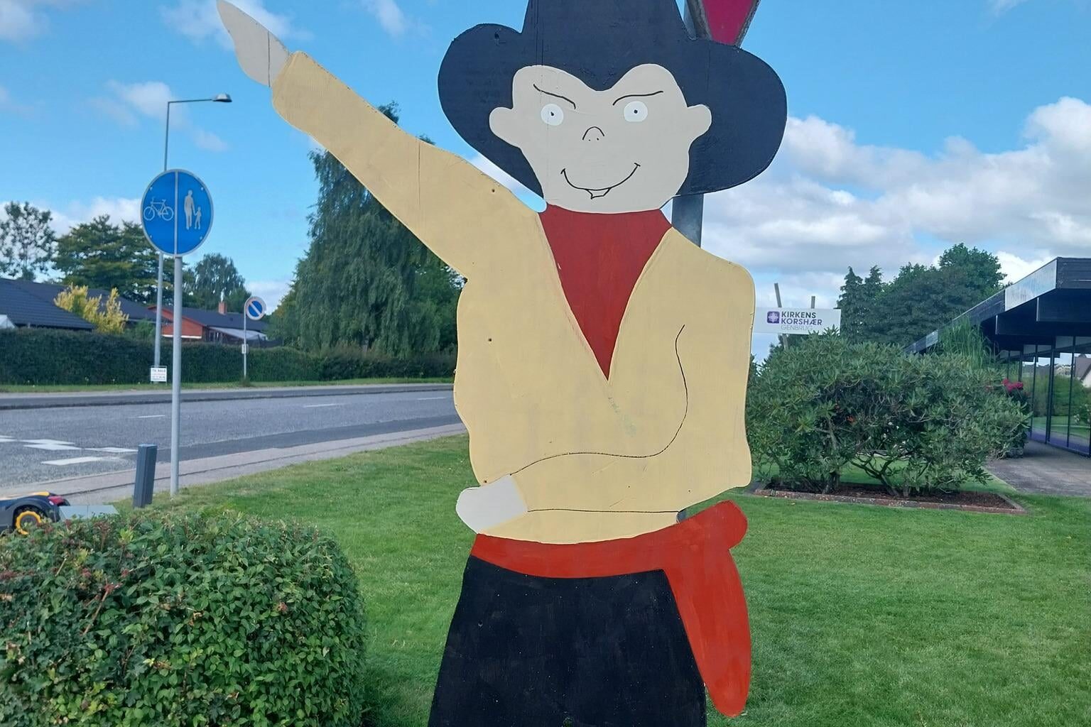 Præriefesten i Nørre Snede burde nok genoverveje deres udsmykning 🤠🌵