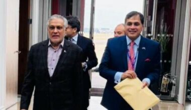 FM Dar arrives in UK ahead of engagements with British, Commonwealth leadership - World