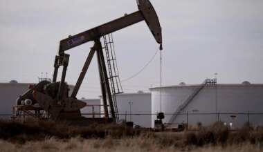 Crude oil prices may surge to $80 per barrel amid fresh US-Russia tensions: Experts