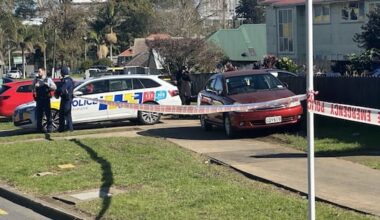 Man dies in hospital after reports of street fight in Auckland's Ōtara