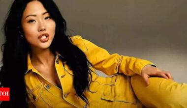 'My jeans are yellow': Influencer Tiffany Fong, who refused to have Elon Musk's baby, recreates viral Sydney Sweeney ad