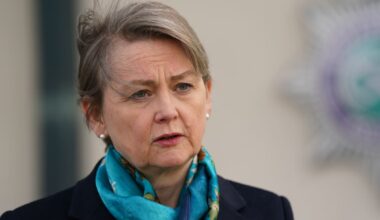 Home Secretary to introduce fast-track scheme to tackle asylum backlog in 'major overhaul' of appeal process