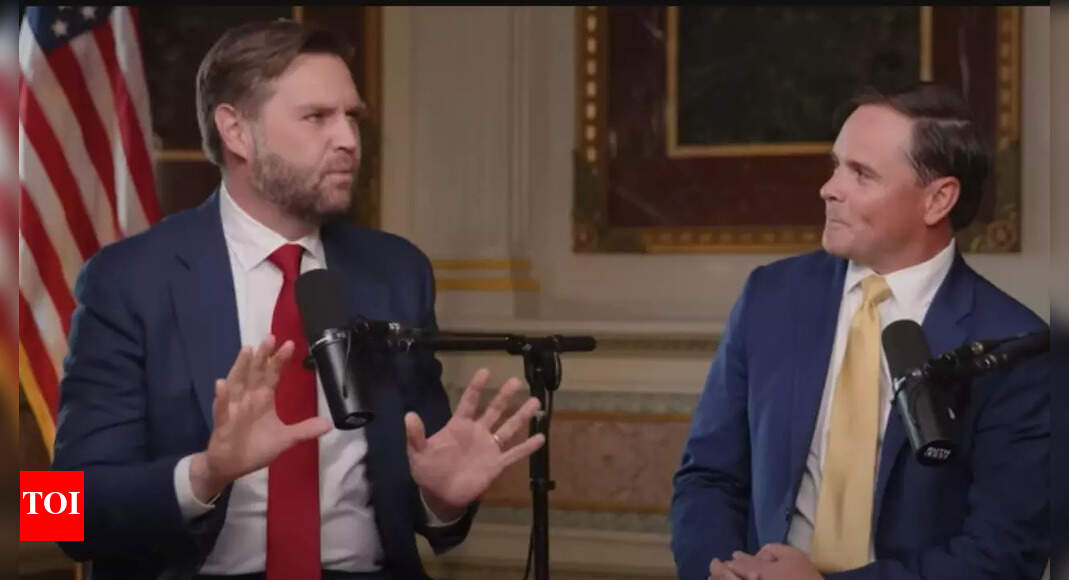 Viral: JD Vance shames Democrats on criticism of Sydney Sweeney's American Eagle ad, netizens applaud