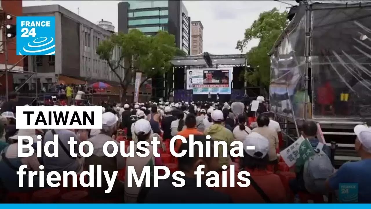 Taiwanese voters reject attempt to recall China-friendly lawmakers • FRANCE 24 English