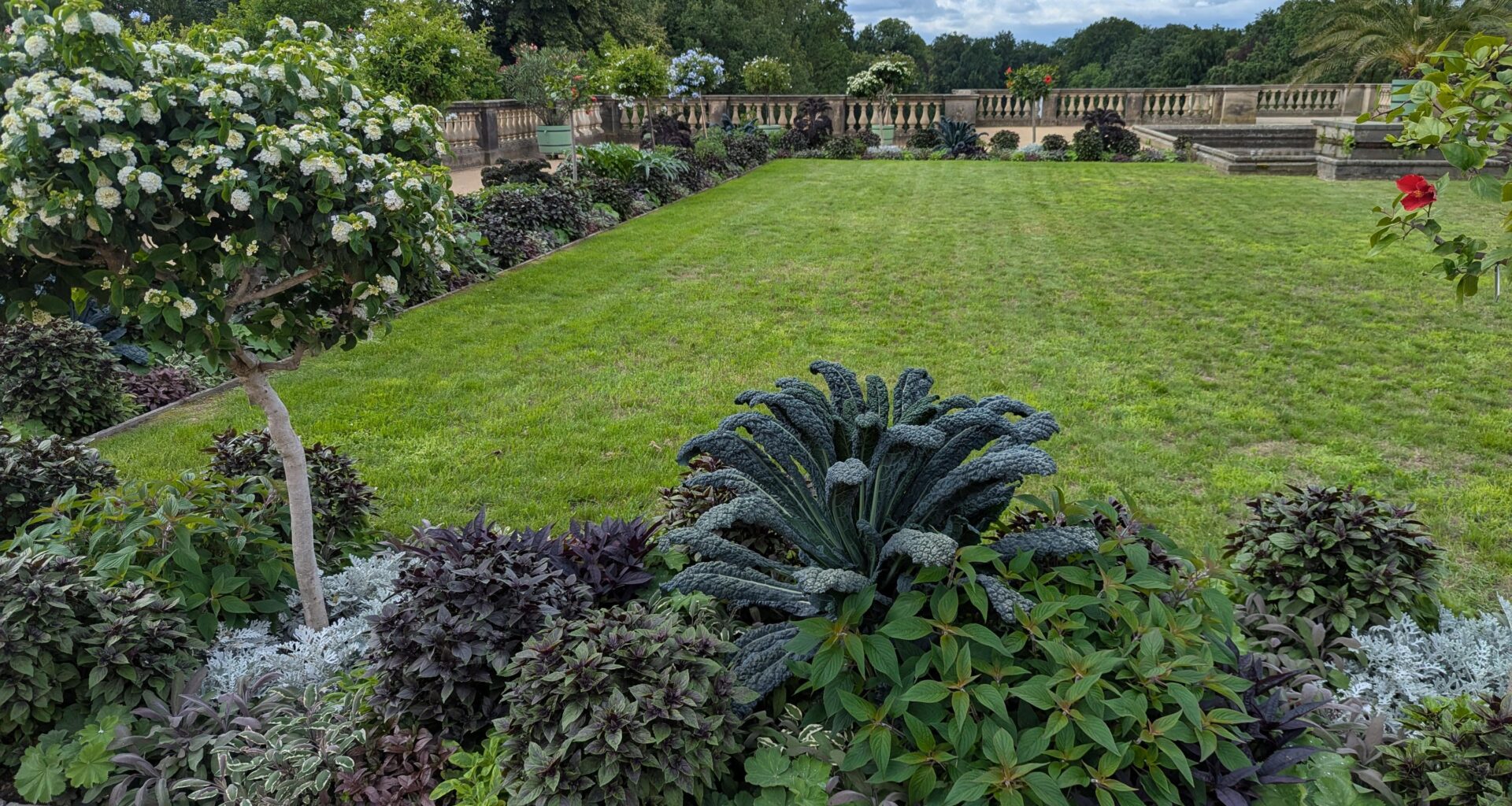 Suche Bücher über bestimmte Gartenart