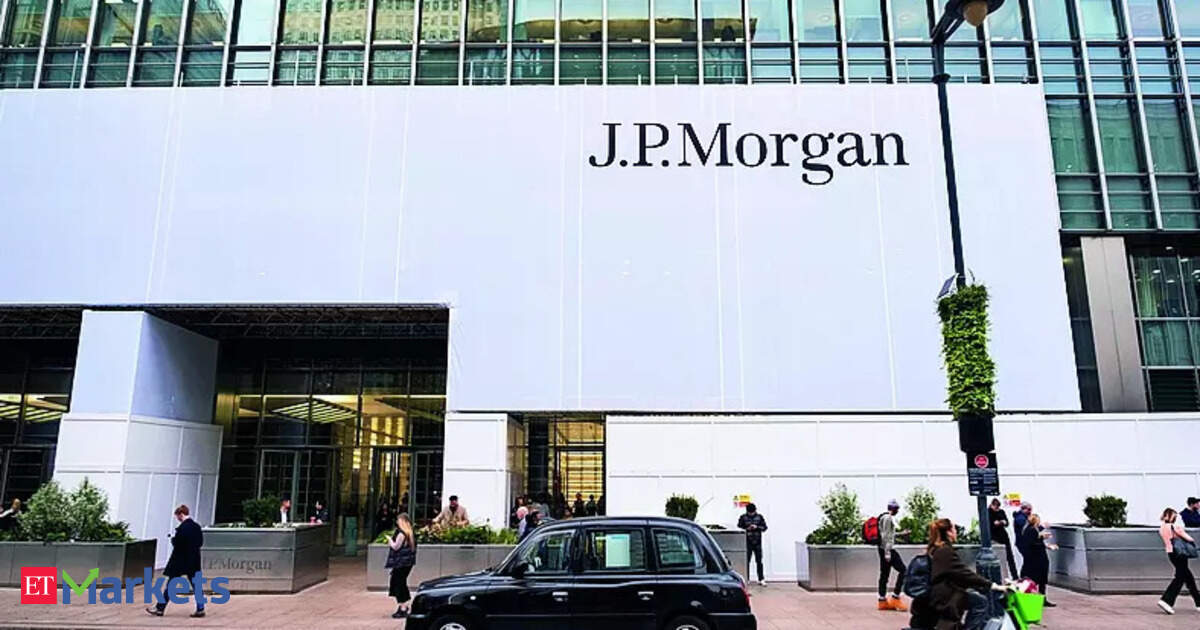 Wall Street Banks: Wall Street banks lose ground in Europe as tariffs spook clients