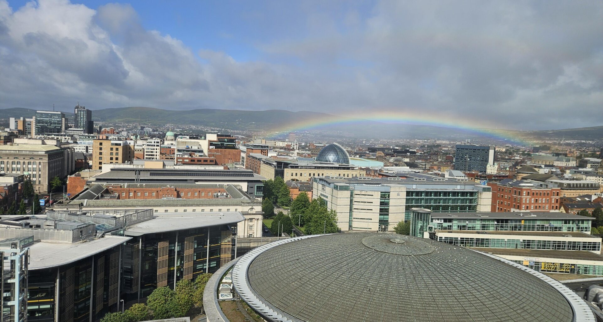 Belfast from our hotel this morning 🌈