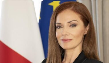 Environment minister does not comment on specific planning reform proposal