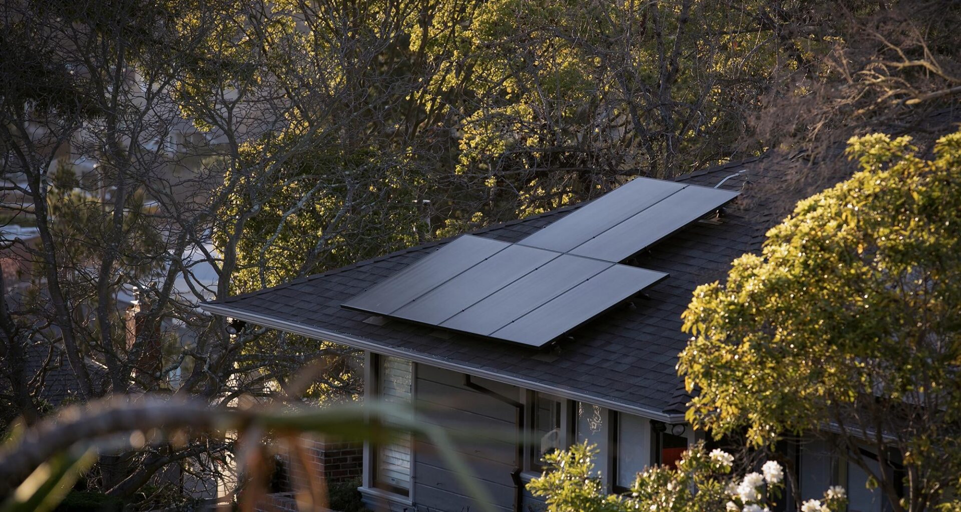 California Supreme Court hands victory to rooftop solar panel owners