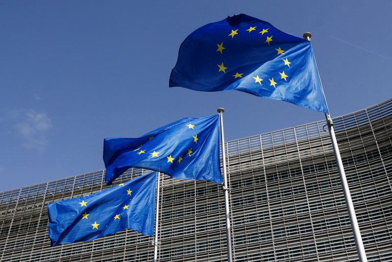 EU welcomes initialing of Azerbaijan-Armenia peace treaty