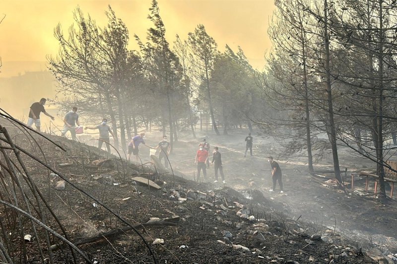 Türkiye battles wildfires amid hottest July in 55 years Türkiye battles wildfires amid hottest July in 55 years
