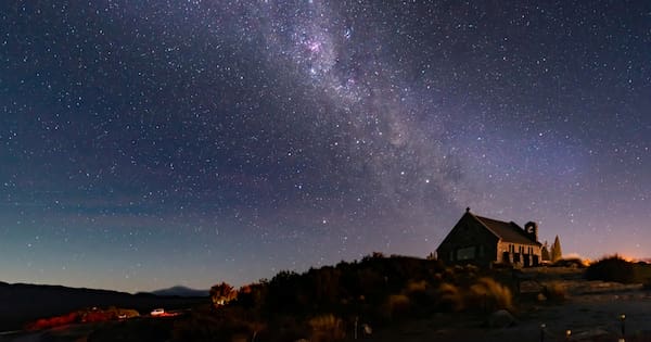 Vatican astronomer praises NZ's dark sky sanctuaries