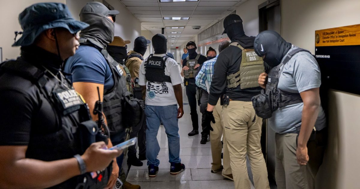 The “Squalid” Conditions for Immigrants in NYC – Mother Jones