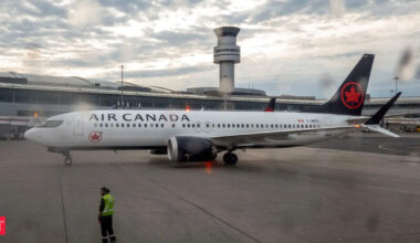 Air Canada flight attendants stage nationwide airport demonstrations ahead of possible weekend strike