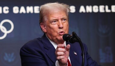 Trump holds DC crime press conference at White House amid fed takeover threat