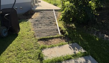 Platten vor Rutschen sichern