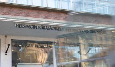 Finland drops human trafficking charges against yoga guru as case moves to France | Yle News