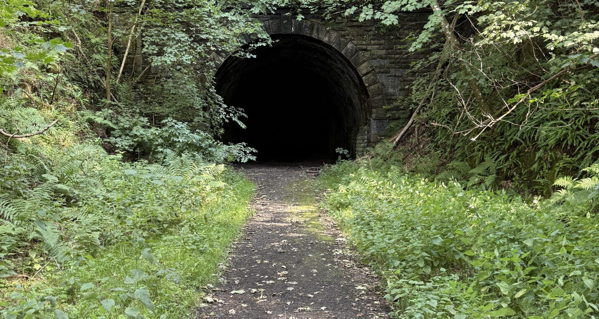 Glenfarg Railway Tunnels, cool but creepy