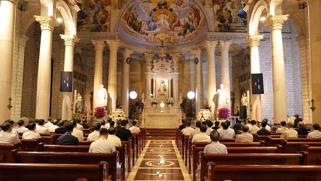 Vietnam’s major seminaries set sights on unified, Christ-centered training model