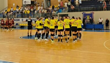Handbal feminin: Corona s-a calificat în finala turneului pe care-l găzduiește