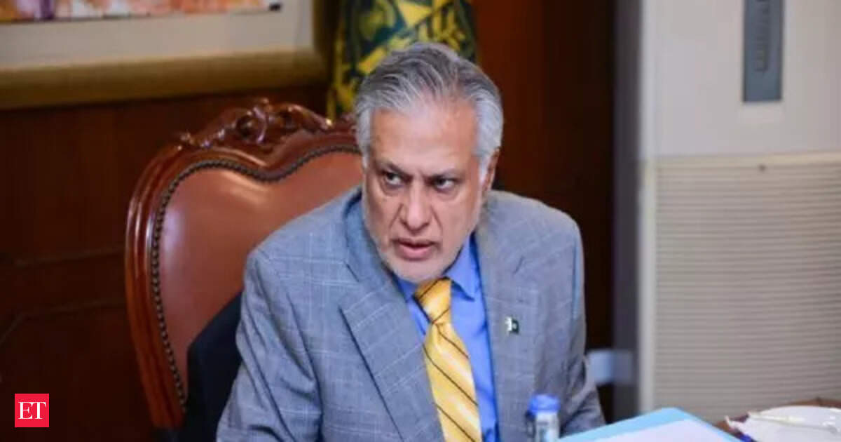 Pakistan Dy PM Ishaq Dar to visit UK from Aug 17