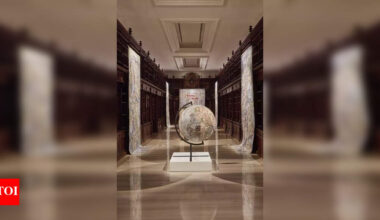 In a 1st, 140 Indian artisans weave history for Vatican Library show | Mumbai News
