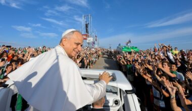 Pope Leo XIV to hold his first digital encounter with young US Catholics