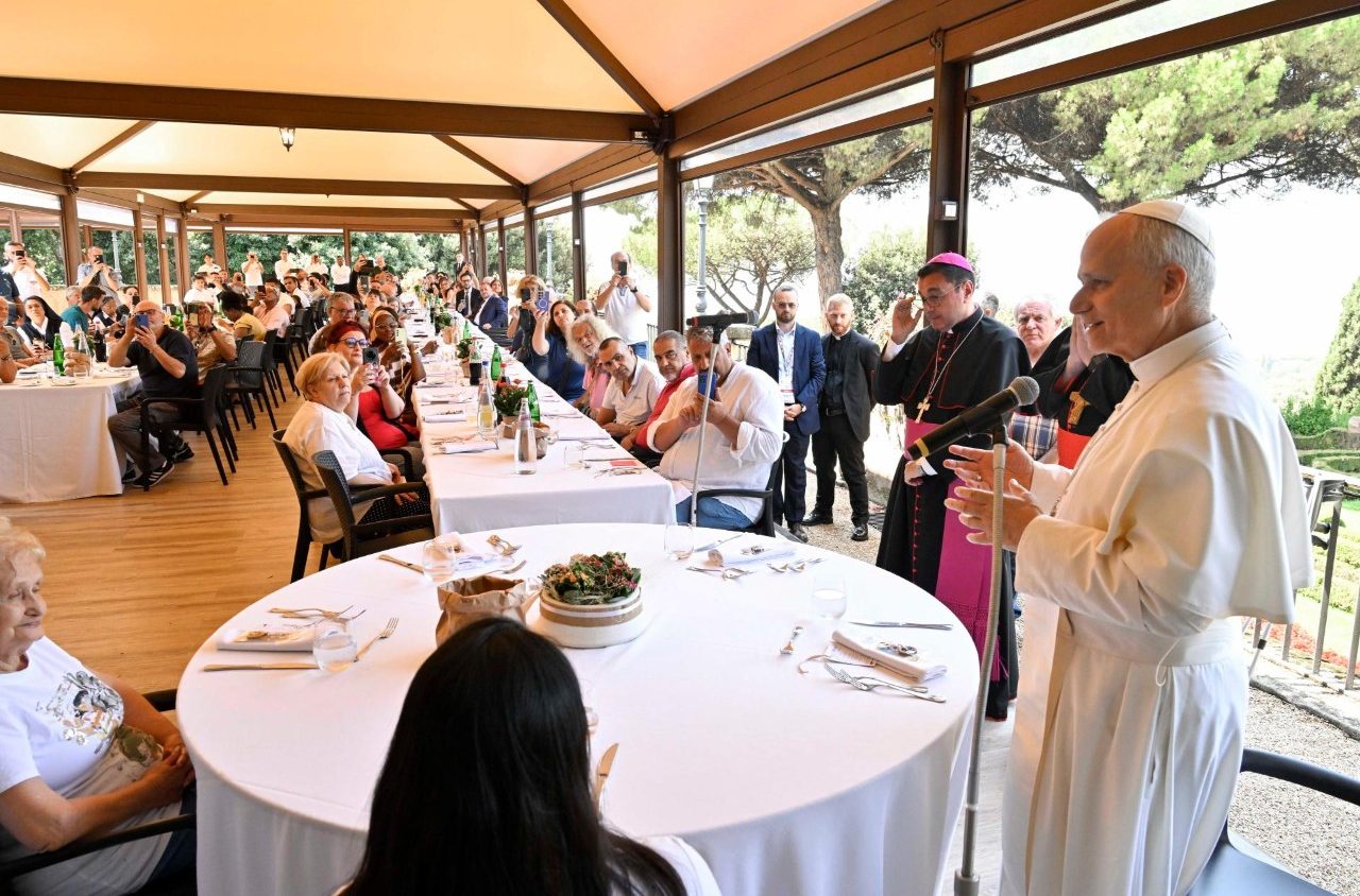 Pope at lunch with the poor: We are God’s most beautiful creation