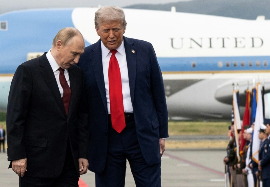 Zelenski y líderes europeos negocian en Washington los términos de un acuerdo de paz