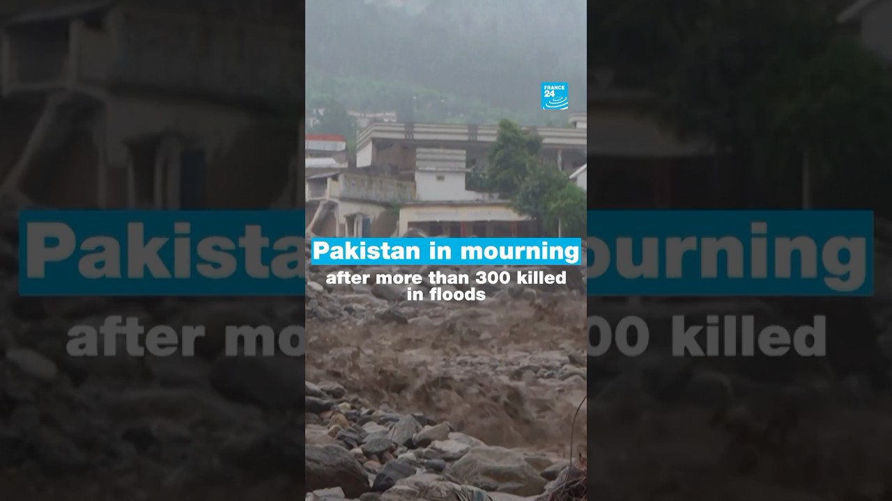 Pakistan in mourning after more than 300 dead in floods 🇵🇰 • FRANCE 24 English