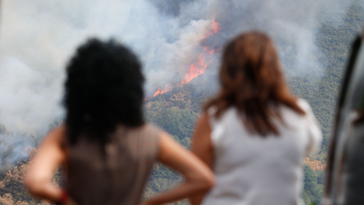 focos activos y evacuados en Castilla y León, Galicia y Extremadura