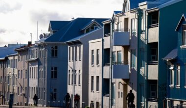 Iceland Home Prices Are Key for Rate Plans, Central Banker Says