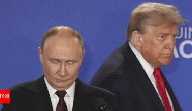 Alaska summit: Putin paid cash to refuel planes, says Rubio; sanctions block banking access