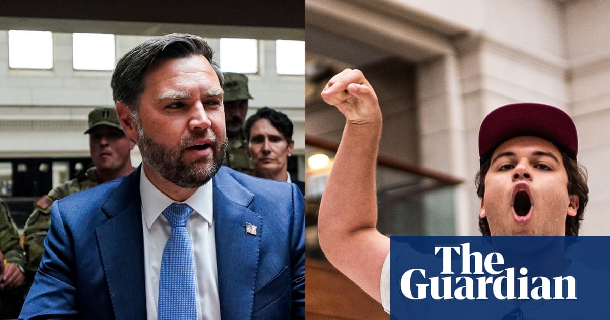 JD Vance booed during hamburger handout to national guard troops in DC | JD Vance