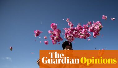 I’m a legal refugee in Britain. So why am I always being treated like a criminal? | Ayman Alhussein