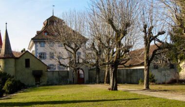 Schloss Hilfikon ist seit 10 Jahren unbewohnt, weil der Besitzer verschwunden ist