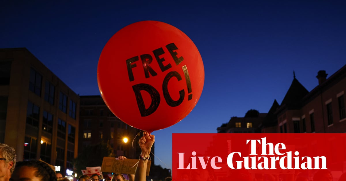 Donald Trump accused of ‘turning military on American citizens’ over plans to send National Guard to Chicago – US politics live | US news