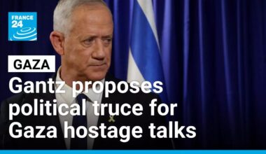 Netanyahu rival Benny Gantz offers political truce to help secure Gaza hostage deal • FRANCE 24