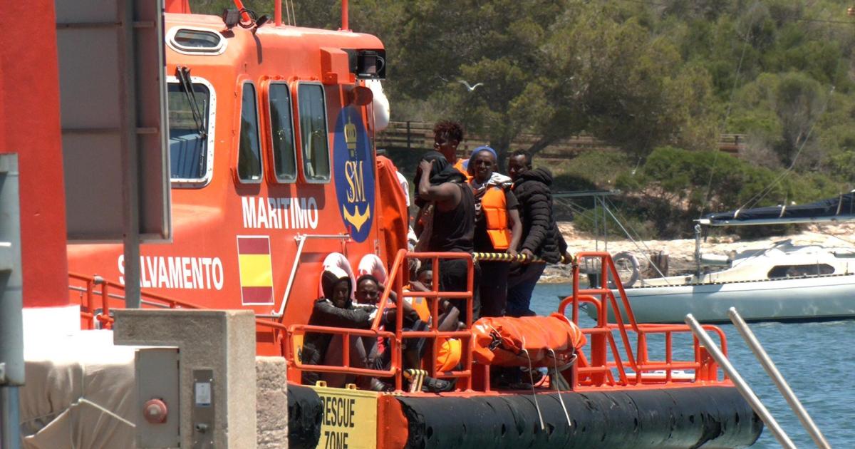 University course for caring for migrants who arrive in the Balearics