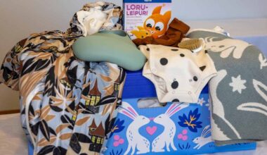 Finland's first 2025 baby boxes on their way to new parents | Yle News