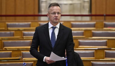 Jó hírt közölt Szijjártó Péter, újraindulhat a kőolajszállítás Magyarország felé