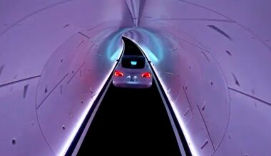 Tesla self-driving is still not working in Vegas's single lane tunnels, but Elon says 50% of US this year