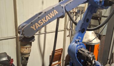 Programerji industrijskih robotov