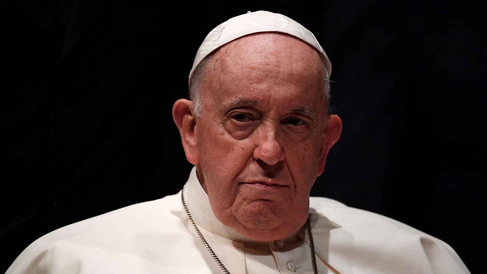 Pope Francis resting after peaceful night amid pneumonia battle in hospital: Vatican | World News